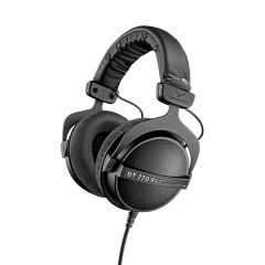 Beyerdynamic DT 770 Pro Limited Edition 80 Ohm Closed Dynamic Headphones – Black - Front